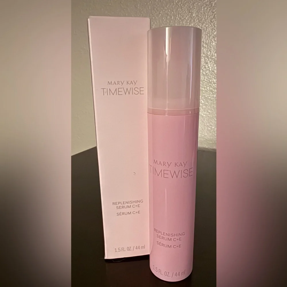 Mary Kay TimeWise® Replenishing Serum C + E | Antioxidant Vitamin Serum | 1.5 oz